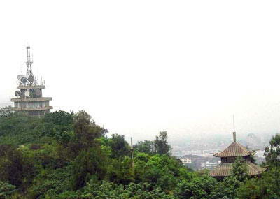 雨山湖风景图